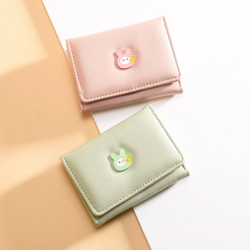 Женский складной кошелек корейской версии, кошелек с несколькими картами и милым Кроликом, студенческий кошелек с зажимом для денег, нишевой дизайн INS, Молодежный кошелек, кошелек для монет
Женский складной кошелек корейской версии, кошелек с несколькими картами и милым Кроликом, студенческий кошелек с зажимом для денег, нишевой дизайн INS, Молодежный кошелек, кошелек для монет