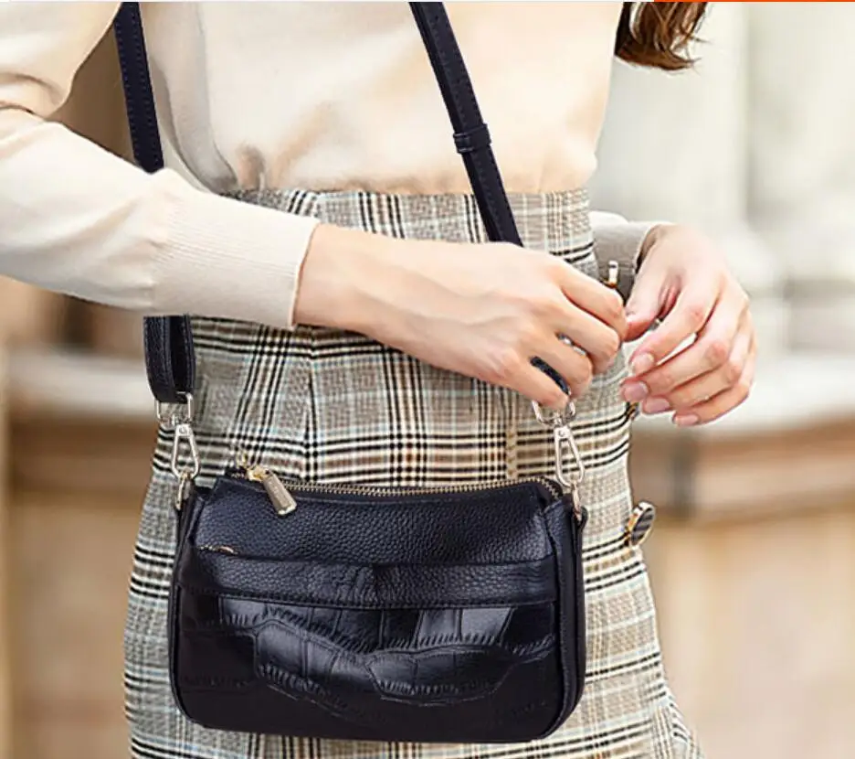 2022 New Fashion Advanced Quality Messenger Bag Women'S Luxury Decoration Crocodile Pattern Underarms Bag Leather Shoulder Bag
2022 New Fashion Advanced Quality Messenger Bag Women'S Luxury Decoration Crocodile Pattern Underarms Bag Leather Shoulder Bag