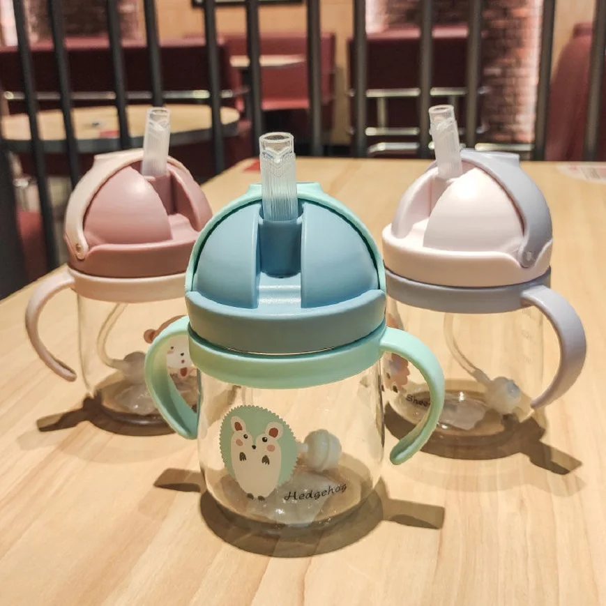 Children's School Drinking Water Straw Bottle Cartoon Animal Gravity Ball Straw Baby Cup with Shoulder Strap Water Bottle
Children's School Drinking Water Straw Bottle Cartoon Animal Gravity Ball Straw Baby Cup with Shoulder Strap Water Bottle