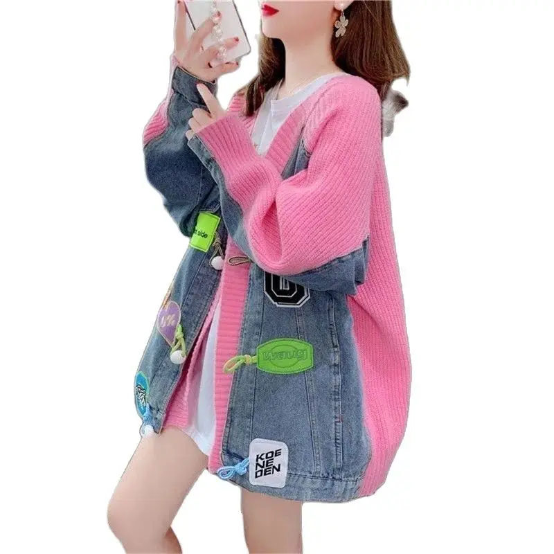 2022 New Lnternet Celebrity Spring Autumn Cowboy Knitting Splicing Sweater Women Loose Cardigan Coat Jacket Fat Sister 100kg
2022 New Lnternet Celebrity Spring Autumn Cowboy Knitting Splicing Sweater Women Loose Cardigan Coat Jacket Fat Sister 100kg
