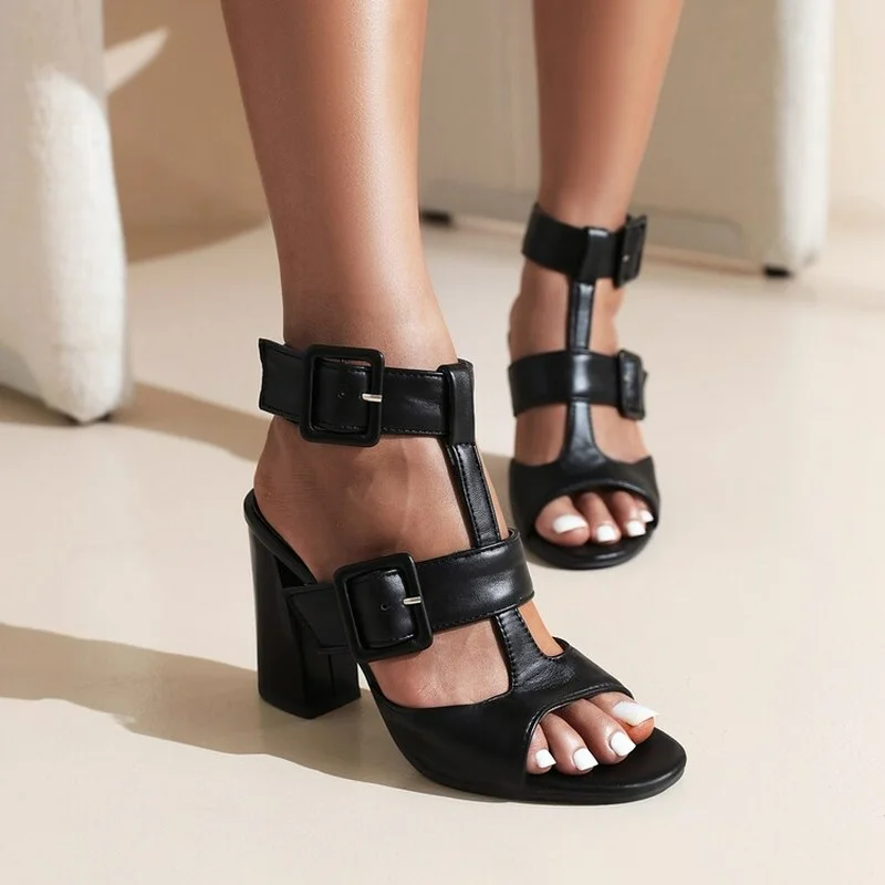 LeShion Of Chanmeb Women Big Square Buckle Gladiator Sandals Retro Roman T-strap Chunky High Heels Lady Summer Shoes Big Size 43
LeShion Of Chanmeb Women Big Square Buckle Gladiator Sandals Retro Roman T-strap Chunky High Heels Lady Summer Shoes Big Size 43