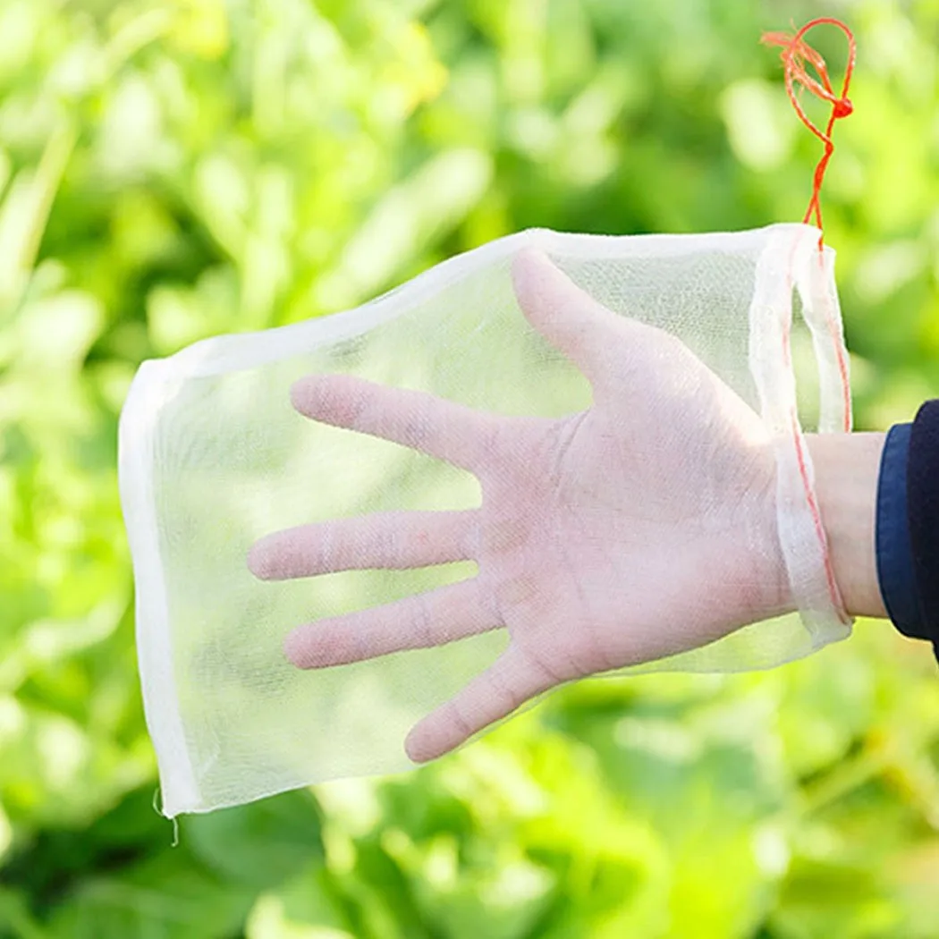 Vegetable And Fruit Protection Bag Garden Plant Nylon Mesh Bag Pest Control Bird-proof Mesh Bags Reusable Bagging Mesh Cover
Vegetable And Fruit Protection Bag Garden Plant Nylon Mesh Bag Pest Control Bird-proof Mesh Bags Reusable Bagging Mesh Cover