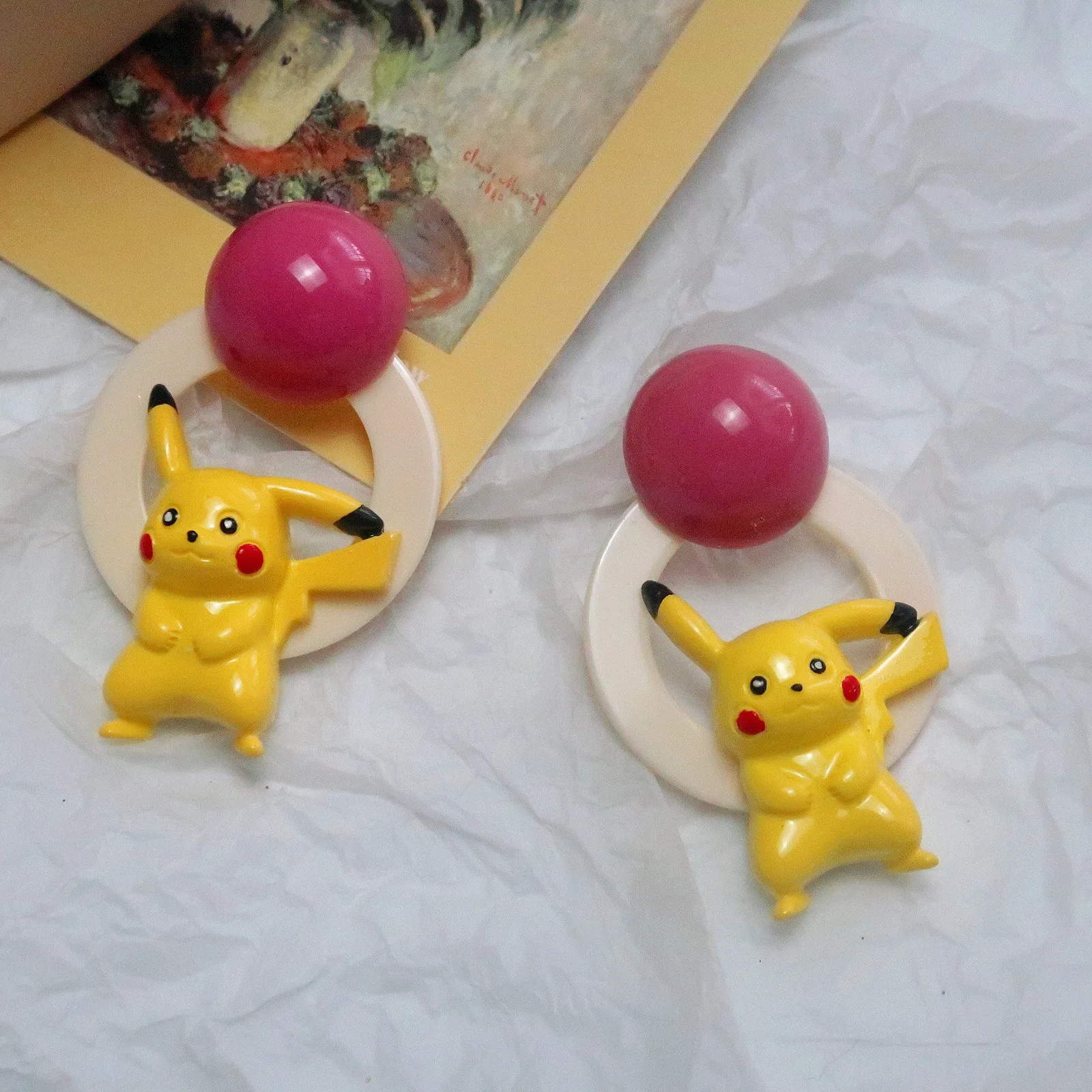 Pokémon Earrings Cartoon Resin Exaggerated Earrings High-end Daily Travel Earrings Cute Trendy Cool No-piercing Ear Clips
Pokémon Earrings Cartoon Resin Exaggerated Earrings High-end Daily Travel Earrings Cute Trendy Cool No-piercing Ear Clips