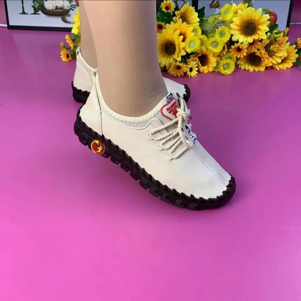 2022 Spring Women Flat Shoes Soft Leather Female Loafers Lace up Comfort Woman's Casual Shoes Non-Slip OXford Sole Mom Loafers
2022 Spring Women Flat Shoes Soft Leather Female Loafers Lace up Comfort Woman's Casual Shoes Non-Slip OXford Sole Mom Loafers