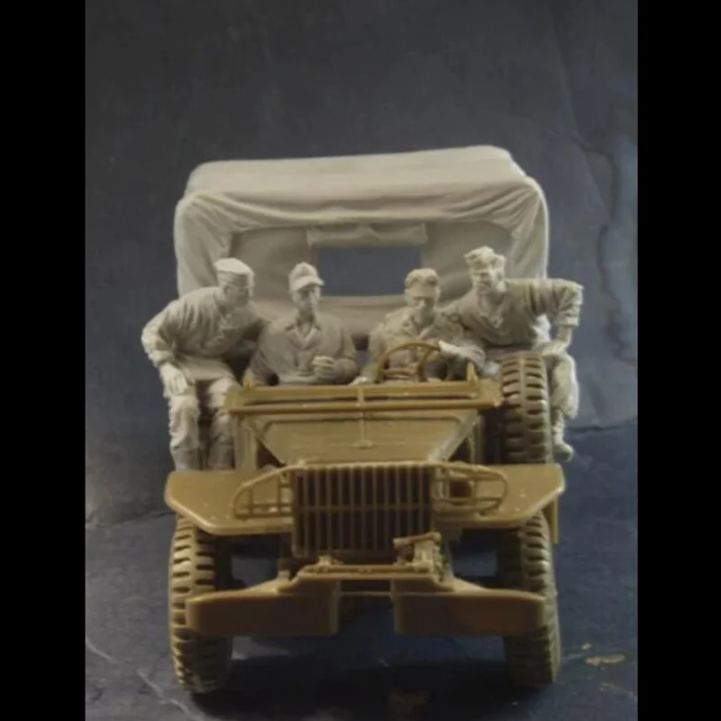 Набор для сборки 1/35, 4 модельная фигурка из смолы, с навесом, в разобранном и неокрашенном виде
Набор для сборки 1/35, 4 модельная фигурка из смолы, с навесом, в разобранном и неокрашенном виде
