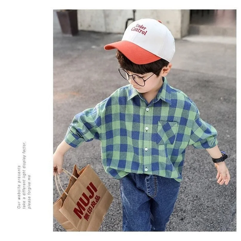 Клетчатая рубашка для мальчиков, новинка, Весенние солнцезащитные рубашки с длинным рукавом, детская одежда, осенняя хлопковая Повседневна...
Клетчатая рубашка для мальчиков, новинка, Весенние солнцезащитные рубашки с длинным рукавом, детская одежда, осенняя хлопковая Повседневна...