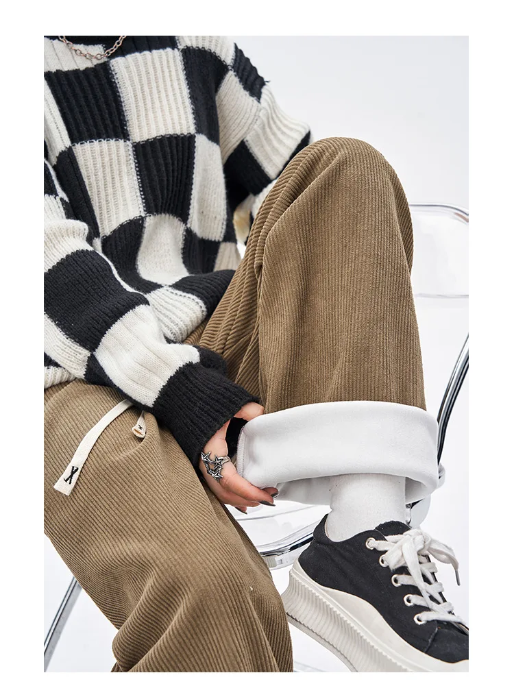 Брюки женские с широкими штанинами из синели, утепленные Прямые повседневные вельветовые штаны на флисовой подкладке, Осень-зима
Брюки женские с широкими штанинами из синели, утепленные Прямые повседневные вельветовые штаны на флисовой подкладке, Осень-зима