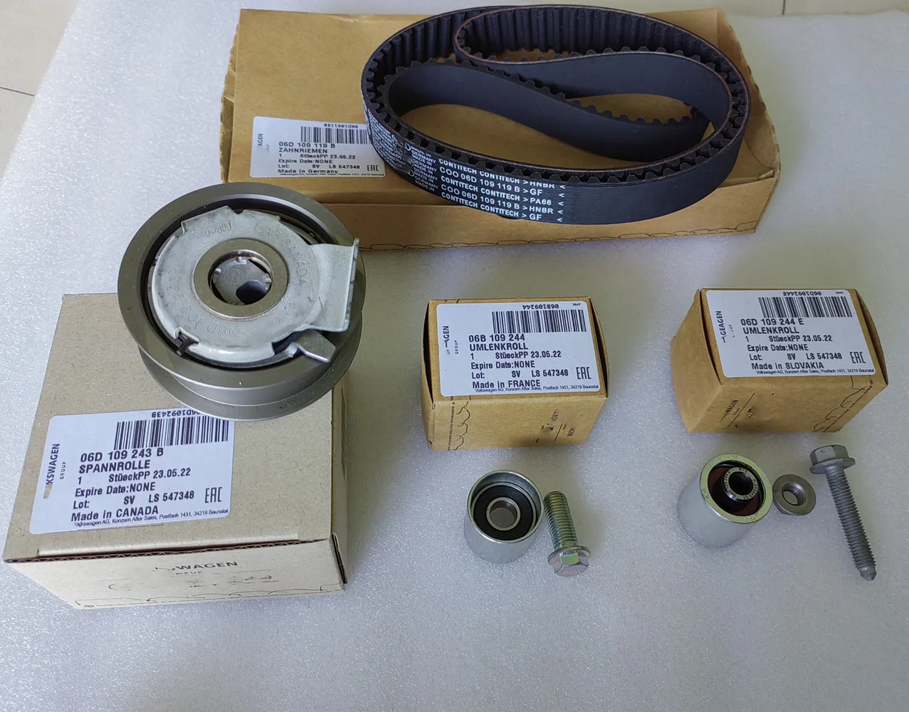 Engine Timing Belt Tensioner Kit 06F198119A 06D 109 119 B For Volkswagen VW For Audi Seat Skoda 2.0 FSI 2.0 TSI 2.0 TFSI BPY BWA
Engine Timing Belt Tensioner Kit 06F198119A 06D 109 119 B For Volkswagen VW For Audi Seat Skoda 2.0 FSI 2.0 TSI 2.0 TFSI BPY BWA