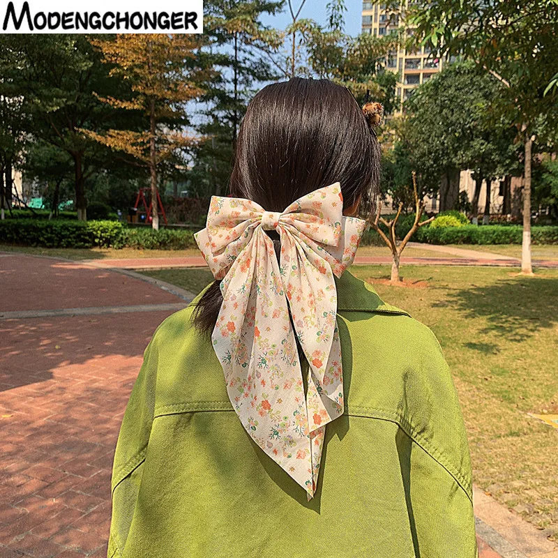 New Spring Women Large Bow Hairpin Summer Chiffon Big Bowknot Stain Bow Barrettes Flower Color Ponytail Clip Hair Accessories 
New Spring Women Large Bow Hairpin Summer Chiffon Big Bowknot Stain Bow Barrettes Flower Color Ponytail Clip Hair Accessories