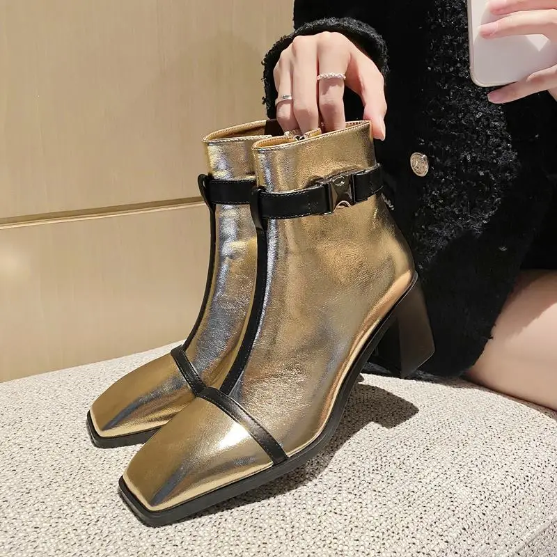 Size 33-40 2022 New Arrival Gold Genuine Leather Women Boots Fashion Leisure Winter Woman Club Party High Heel Ankle Boots Shoe
Size 33-40 2022 New Arrival Gold Genuine Leather Women Boots Fashion Leisure Winter Woman Club Party High Heel Ankle Boots Shoe