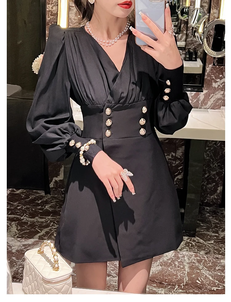 Niche Design Early Spring New Women's Clothing French Retro Vintage Comfortable Fashion High-quality Dress
Niche Design Early Spring New Women's Clothing French Retro Vintage Comfortable Fashion High-quality Dress