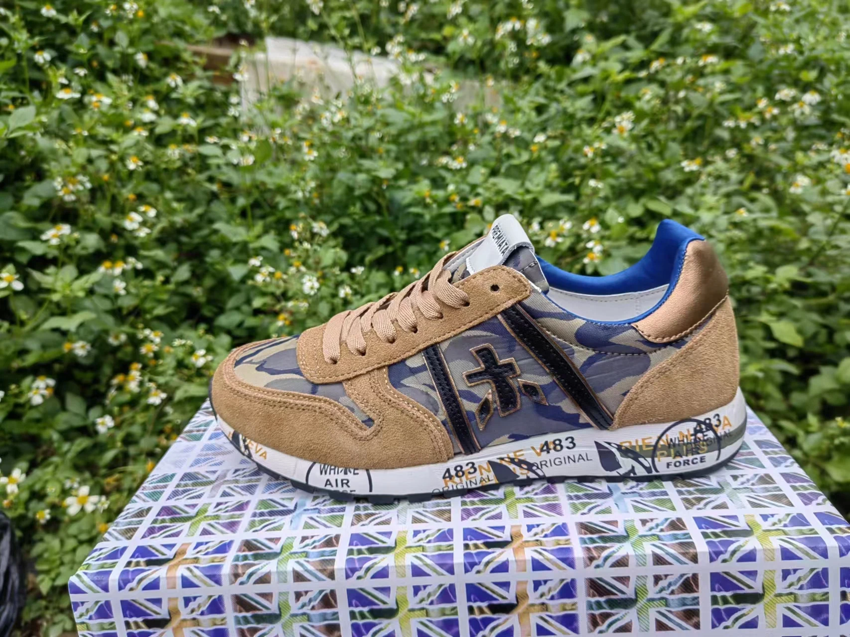 Men's PREMIATA Shoes Fashion Lightning Skateboard Shoes Breathable Casual Shoes Student Couple Outdoor Sneakers Eur40-45
Men's PREMIATA Shoes Fashion Lightning Skateboard Shoes Breathable Casual Shoes Student Couple Outdoor Sneakers Eur40-45