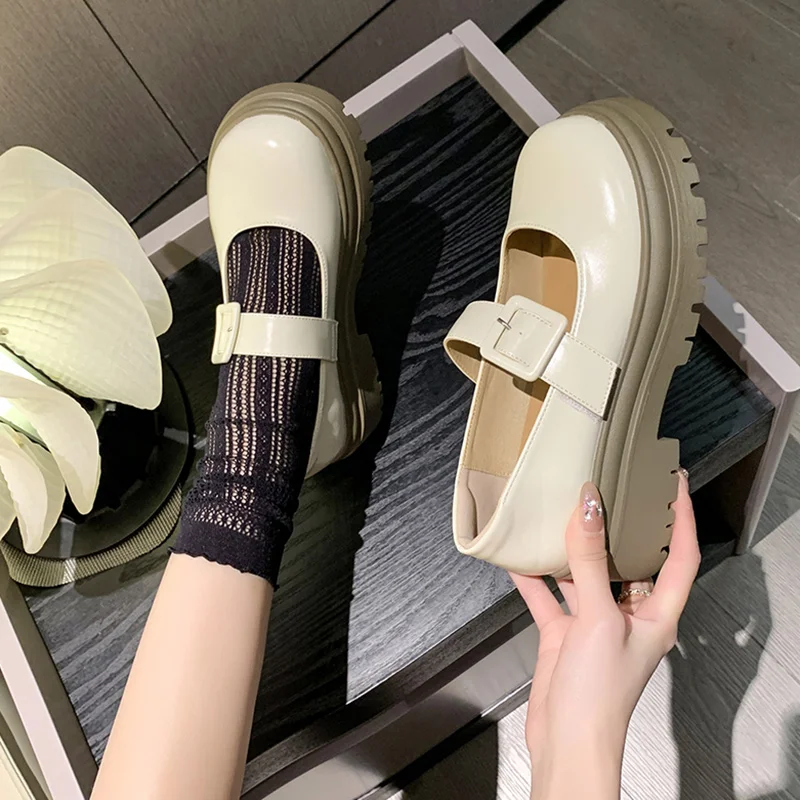 Womens Derby Shoes Female Footwear British Style Round Toe Shallow Mouth Soft Leather Dress Preppy New PU Rome Mary Janes Rubber
Womens Derby Shoes Female Footwear British Style Round Toe Shallow Mouth Soft Leather Dress Preppy New PU Rome Mary Janes Rubber