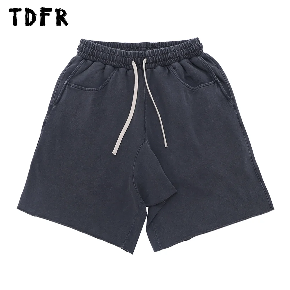 Однотонные спортивные шорты, мужские повседневные шорты в стиле сафари на шнуровке с эластичным поясом, мужские шорты до колена
Однотонные спортивные шорты, мужские повседневные шорты в стиле сафари на шнуровке с эластичным поясом, мужские шорты до колена