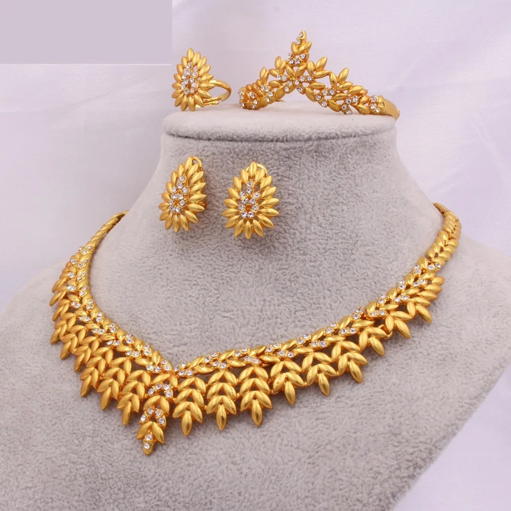 New RoseL Arabian Bridal wedding jewelry set Women wear necklace earrings ring bracelet set of four pieces Luxury jewelry set
New RoseL Arabian Bridal wedding jewelry set Women wear necklace earrings ring bracelet set of four pieces Luxury jewelry set