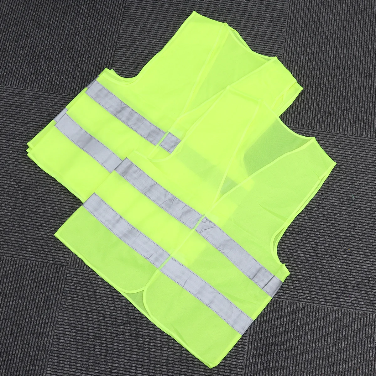 4 PCS High Visibility Cycling Riding Vests Reflective Safety Vests Jackets for Outdoor Construction Work Safety Road Traffic
4 PCS High Visibility Cycling Riding Vests Reflective Safety Vests Jackets for Outdoor Construction Work Safety Road Traffic