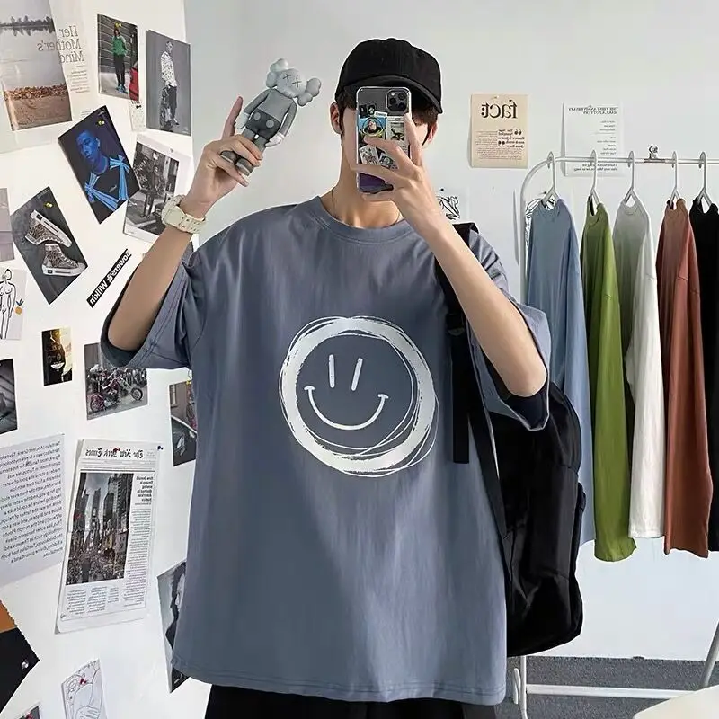 Summer sleeve T-shirt boys Korean trend students half sleeve T-shirt Hong Kong style loose round neck smiley face print jacket
Summer sleeve T-shirt boys Korean trend students half sleeve T-shirt Hong Kong style loose round neck smiley face print jacket