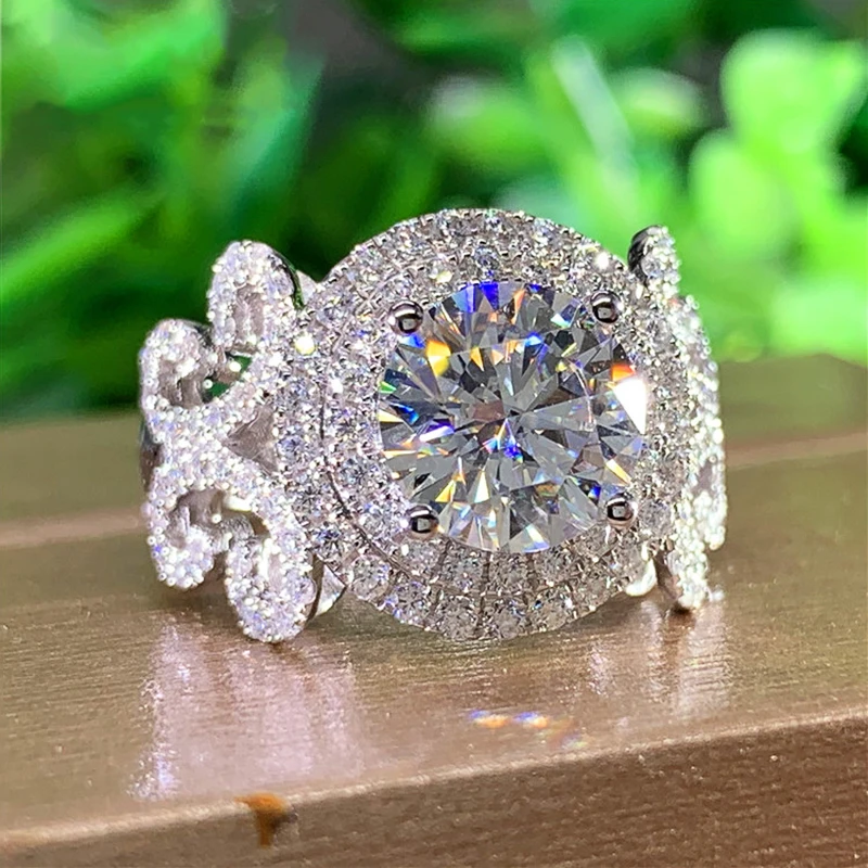 Aesthetic Design Women's Wedding Rings with Brilliant Cubic Zirconia Stone Graceful Proposal Engage Rings Fashion Jewelry
Aesthetic Design Women's Wedding Rings with Brilliant Cubic Zirconia Stone Graceful Proposal Engage Rings Fashion Jewelry