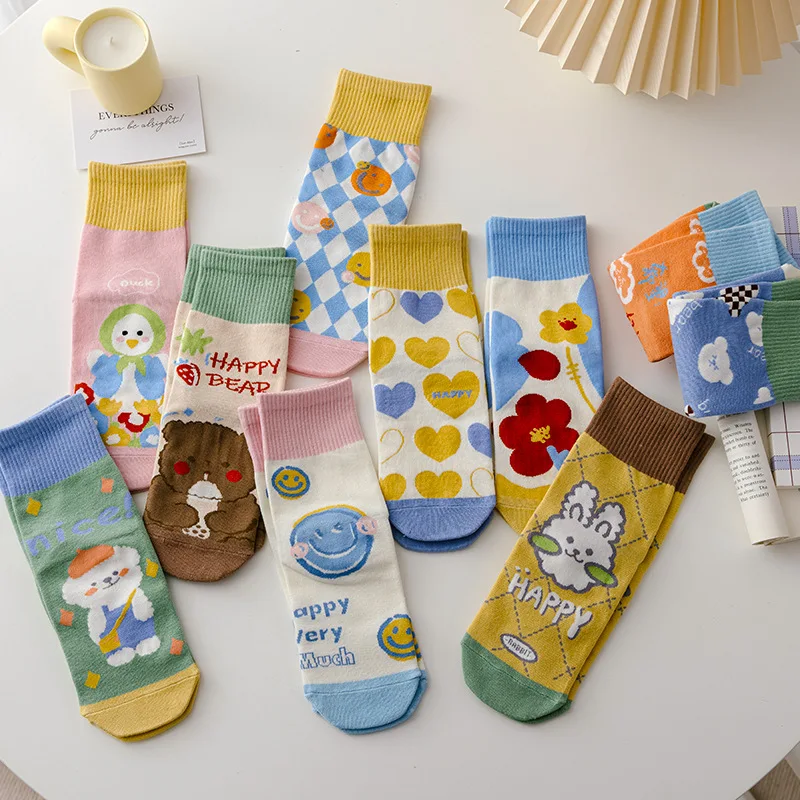 Women's socks in spring and summer cute cartoon cartoon color straight student socks Japanese sweet childlike stockings
Women's socks in spring and summer cute cartoon cartoon color straight student socks Japanese sweet childlike stockings