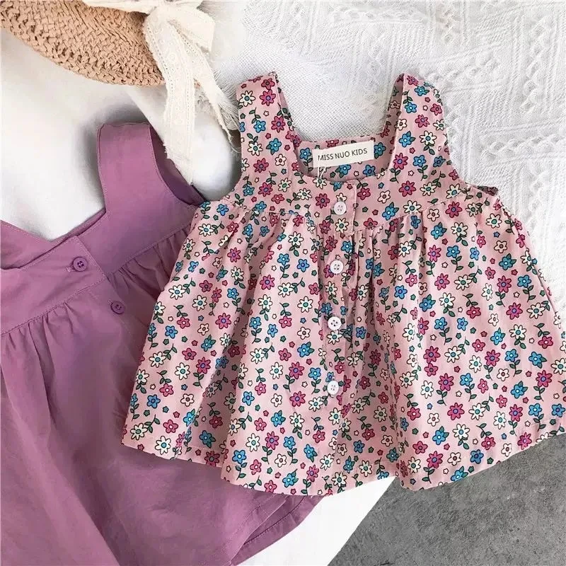 Girls new summer flowers Vests Tops Girls baby kids cotton shorts children Korean fashion floral sleeveless shirts P4 621
Girls new summer flowers Vests Tops Girls baby kids cotton shorts children Korean fashion floral sleeveless shirts P4 621