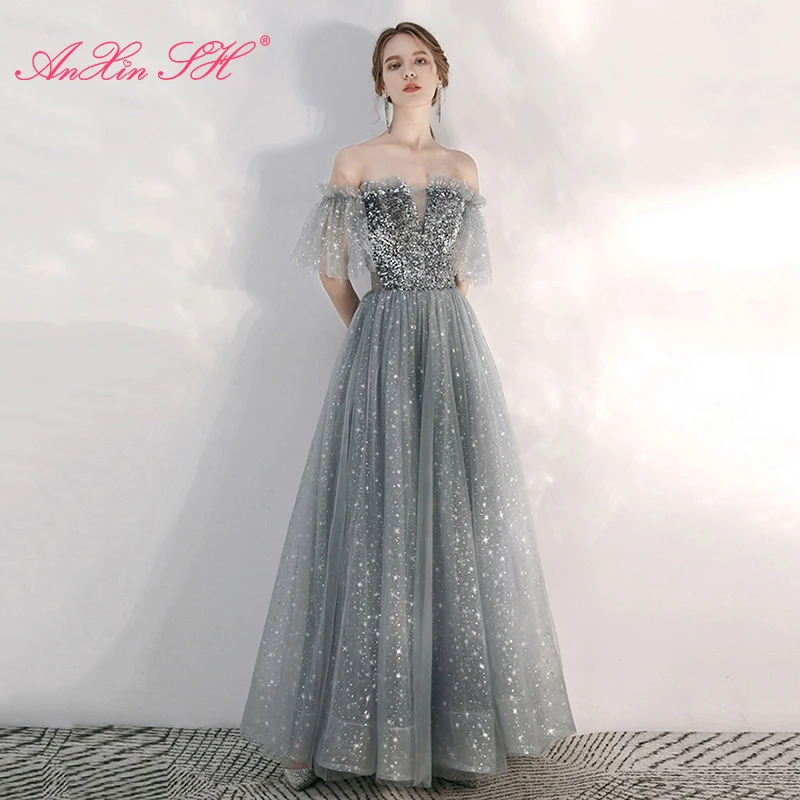 AnXin SH princess silvery grey lace evening dress vintage party boat neck ruffles beading star sequins bride evening dress
AnXin SH princess silvery grey lace evening dress vintage party boat neck ruffles beading star sequins bride evening dress