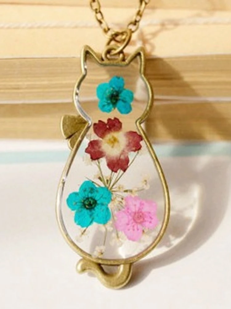 Natural Dried Flowers Hand-dripping Cat Styling Retro Necklace Ornaments Wedding Favors Gifts Party Supplies Friend Birthday
Natural Dried Flowers Hand-dripping Cat Styling Retro Necklace Ornaments Wedding Favors Gifts Party Supplies Friend Birthday