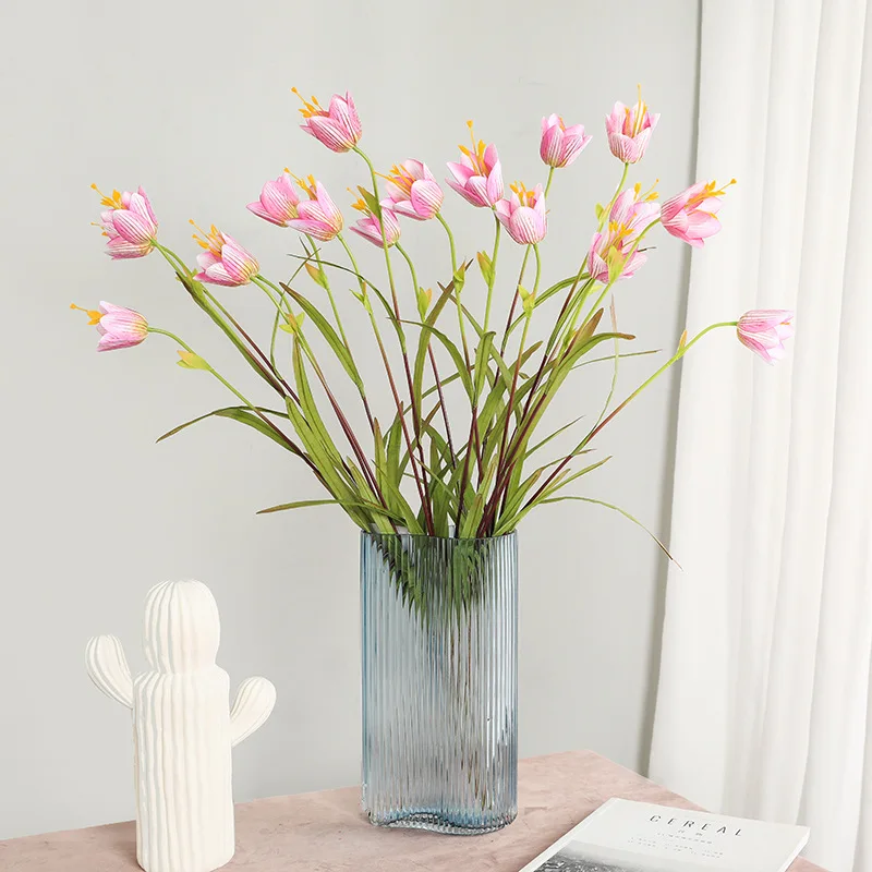 Natural Preserved Decoration Simulation Lily Bouquet Living Room Desktop Artificial Branche Silk 3 Fritillary Flowers Home Decor
Natural Preserved Decoration Simulation Lily Bouquet Living Room Desktop Artificial Branche Silk 3 Fritillary Flowers Home Decor