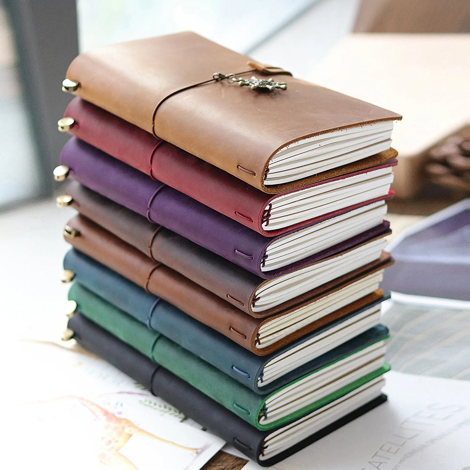 Genuine Leather Refillable Travel Notebook Retro DIY Handmade Diary Portable Sketchbook School Office Gift Customized
Genuine Leather Refillable Travel Notebook Retro DIY Handmade Diary Portable Sketchbook School Office Gift Customized