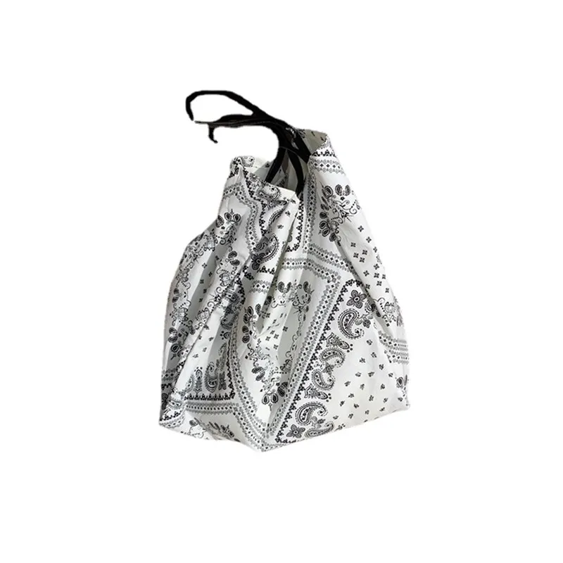1 Pc Vintage Style Shopping Tote Bag for Women Large Capacity Female Shoulder Bag Multifunctional Women Shoulder Pouch Bag 
1 Pc Vintage Style Shopping Tote Bag for Women Large Capacity Female Shoulder Bag Multifunctional Women Shoulder Pouch Bag