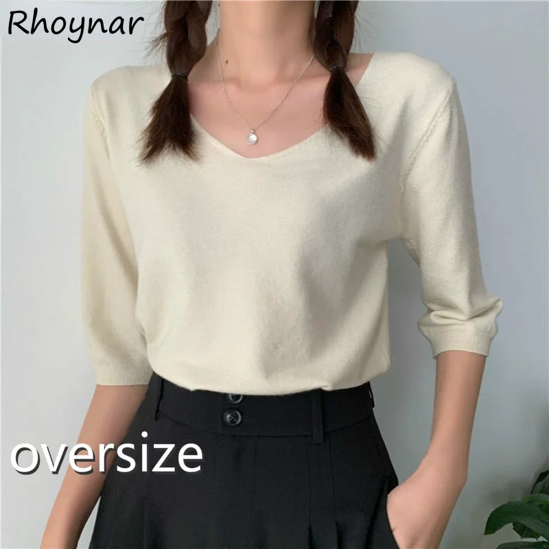 Футболка женская однотонная с V-образным вырезом, 12 цветов 
Футболка женская однотонная с V-образным вырезом, 12 цветов