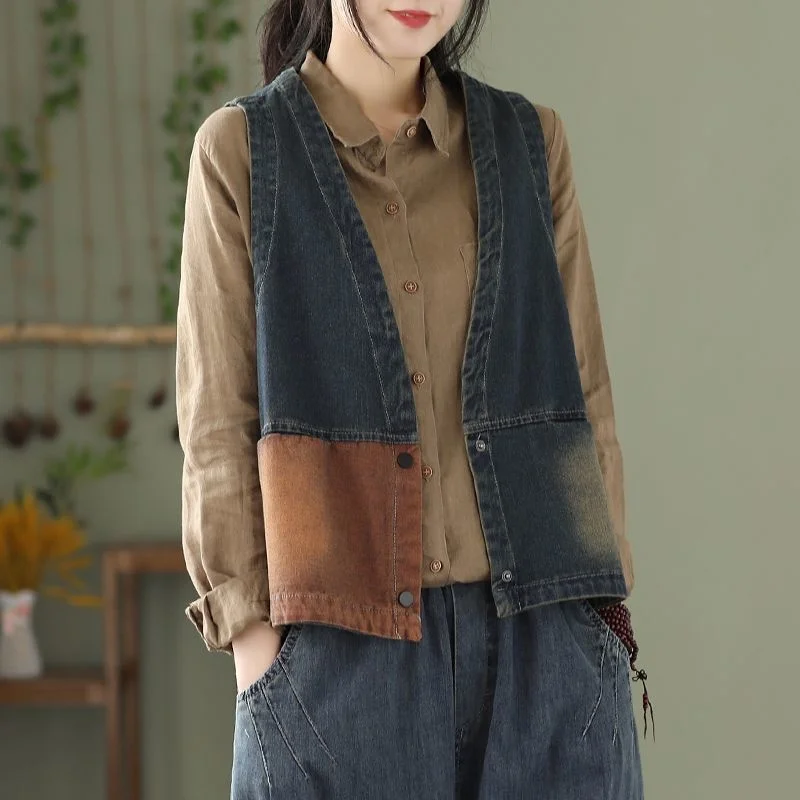 Spring Summer 2023 Women's Denim Vest Washed And Worn Out Color Matching V-neck Sleeveless Jacket Vintage Short Waistcoat Female
Spring Summer 2023 Women's Denim Vest Washed And Worn Out Color Matching V-neck Sleeveless Jacket Vintage Short Waistcoat Female
