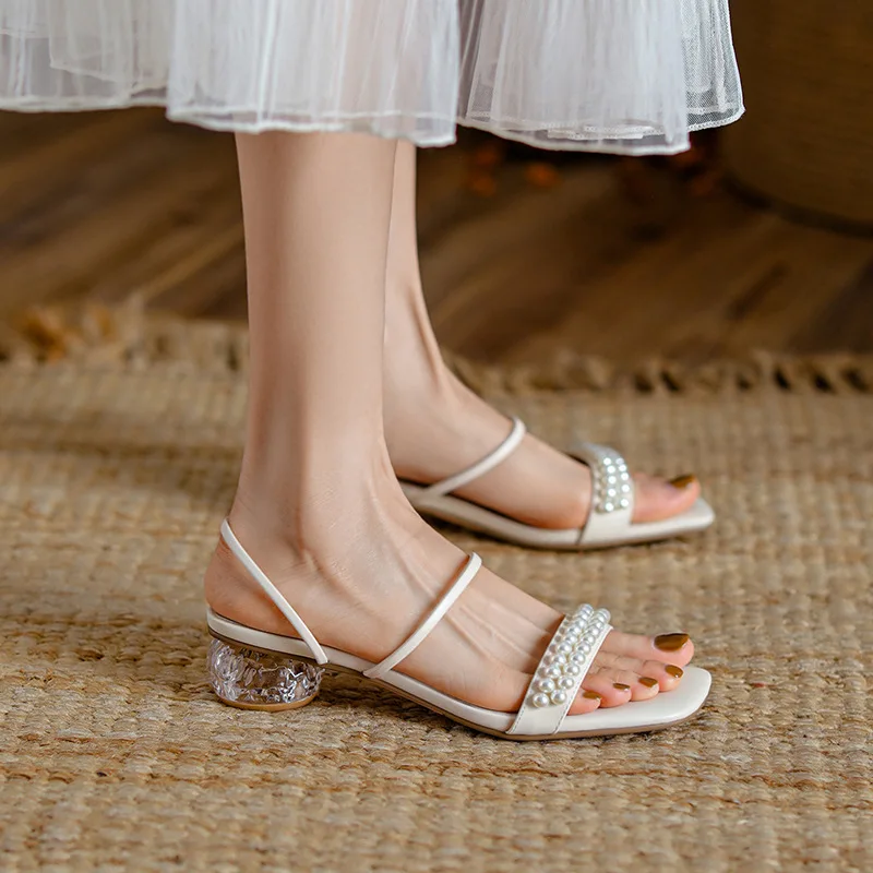 

Повседневные римские женские туфли на низком каблуке, без застежки, летние туфли-лодочки с ремешком на пятке, роскошные женские элегантные ...