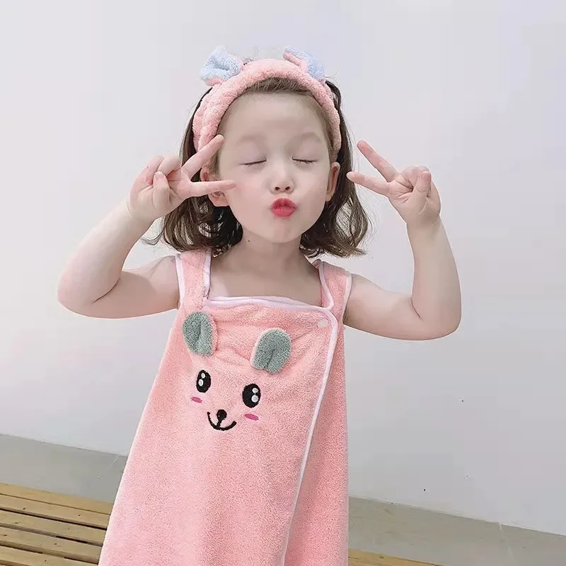 Softer and Absorbent Cartoon Coral Fleece Infant Towels Blanket Summer Wearable Kids Girl Bath Towel Bathrobe 130*80cm
Softer and Absorbent Cartoon Coral Fleece Infant Towels Blanket Summer Wearable Kids Girl Bath Towel Bathrobe 130*80cm