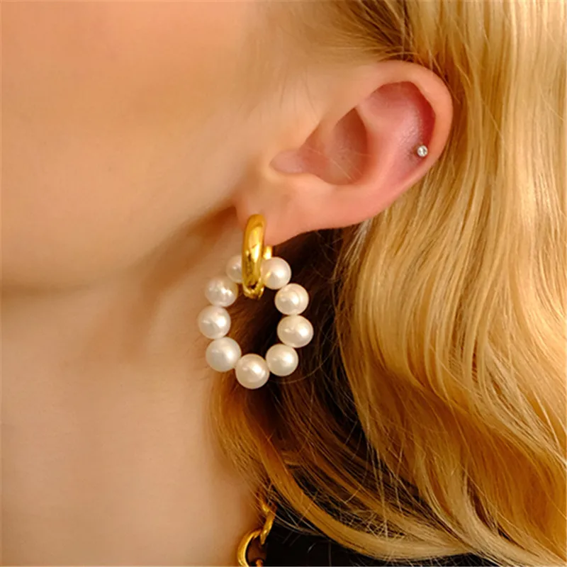Round Golden Metal Punk Clip Earrings For Women Fashion Vintage Freshwater Pearls Drop Earrings Jewelry
Round Golden Metal Punk Clip Earrings For Women Fashion Vintage Freshwater Pearls Drop Earrings Jewelry