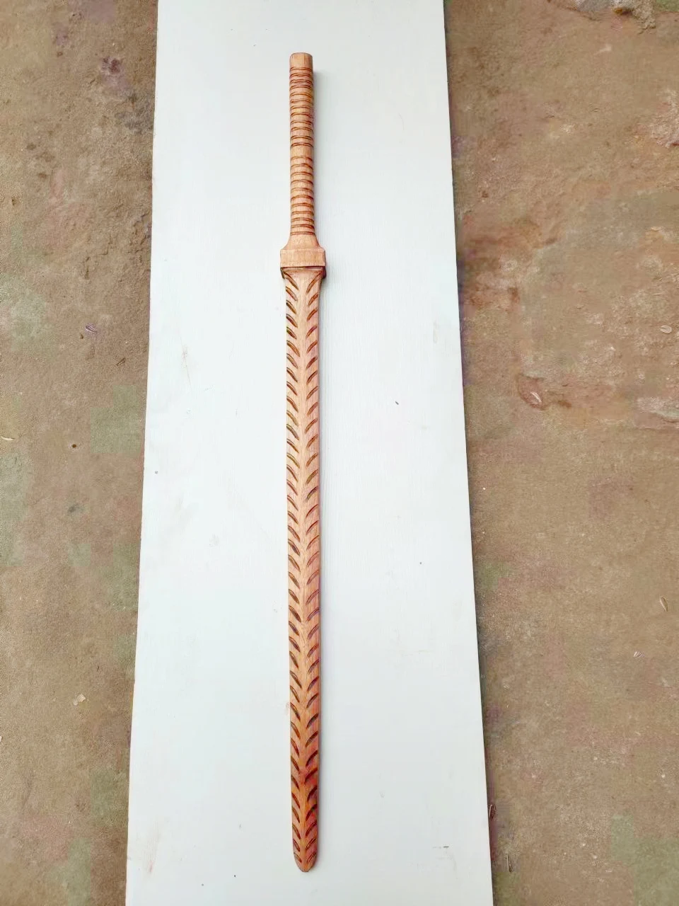 Double-Handed Sword Wooden Sword Long Wooden Hand Carved Specific for Practice Sword Solid Wood Props Martial Arts Sword
Double-Handed Sword Wooden Sword Long Wooden Hand Carved Specific for Practice Sword Solid Wood Props Martial Arts Sword