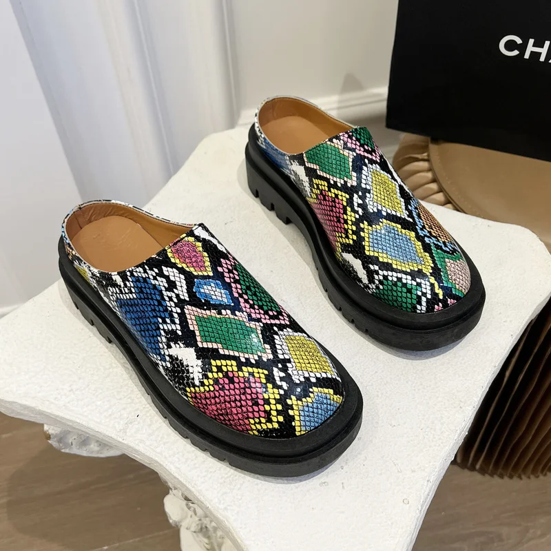 BKQU Autumn Snake-print Slippers Women's Trendy British Half-toed Head Outer Wear Thick-bottomed Round-toe All-match Flat Shoes 
BKQU Autumn Snake-print Slippers Women's Trendy British Half-toed Head Outer Wear Thick-bottomed Round-toe All-match Flat Shoes