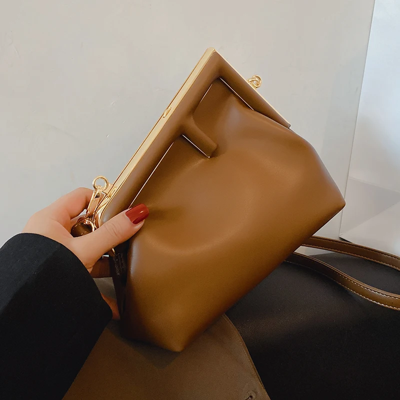 New 2022 In Trend Pretty Pouch PU Leather Crossbody Bags Women Brand Luxury Shoulder Handbags Kawaii Totes Long Belt Clutch
New 2022 In Trend Pretty Pouch PU Leather Crossbody Bags Women Brand Luxury Shoulder Handbags Kawaii Totes Long Belt Clutch