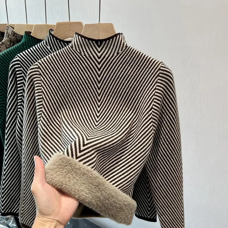 Fashion Knitted Sweater Pullovers For Women 2023 Thicken Velvet Turtleneck Women Stripe Lined Warm Sweater Top Winter Pullovers
Fashion Knitted Sweater Pullovers For Women 2023 Thicken Velvet Turtleneck Women Stripe Lined Warm Sweater Top Winter Pullovers