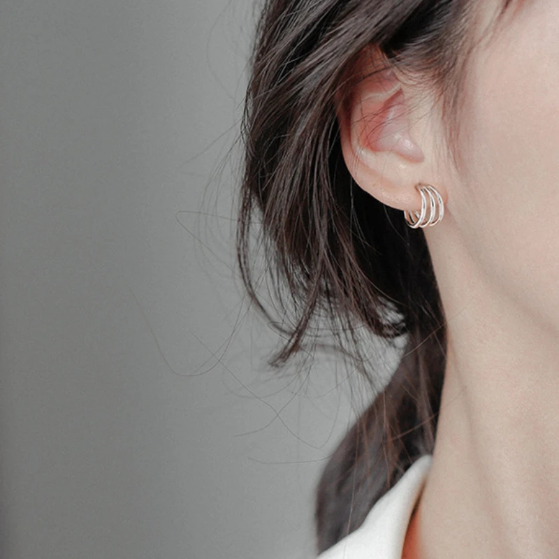 New Contracted Small Three Circles Geometric Earrings Korean Sweet Fresh Women Stud Earring Fashion Jewelry
New Contracted Small Three Circles Geometric Earrings Korean Sweet Fresh Women Stud Earring Fashion Jewelry