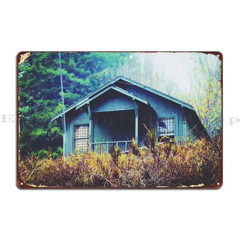 Зеленый деревянный дом в лесу зимой, металлический знак, создание паба, печать на стене, пещера, жестяной знак, плакат