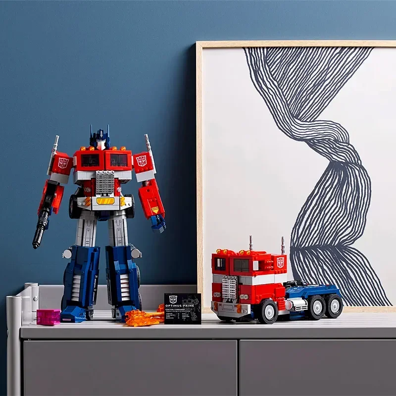 Transformation Robot Car Toys 10302 Optimus Prime Truck Autobot Deformation Combined Carriage Building DIY Model Blocks for Kids
Transformation Robot Car Toys 10302 Optimus Prime Truck Autobot Deformation Combined Carriage Building DIY Model Blocks for Kids