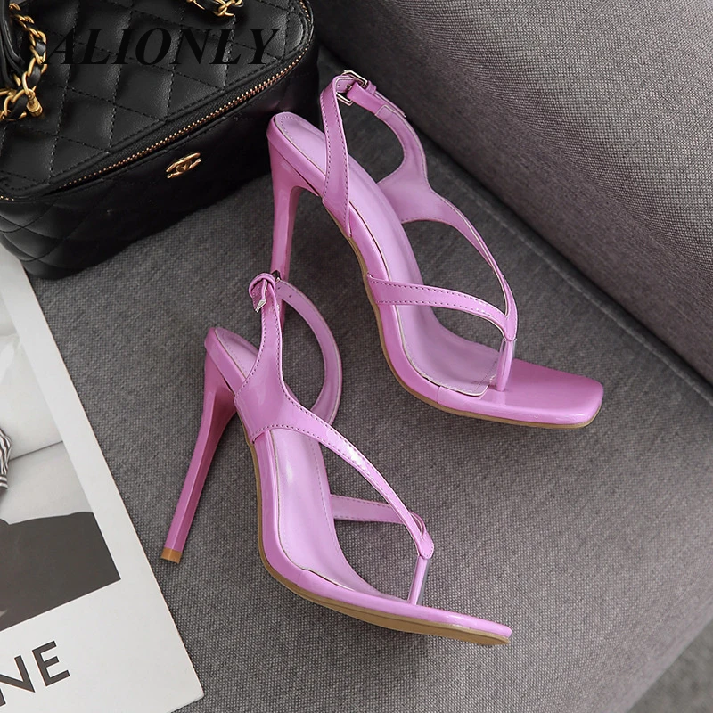 Alionly 2022 Summer New Shoes for Women Fashion Simple Thong Stiletto Sandals Slippers Size 35-42 zapatillas mujer
Alionly 2022 Summer New Shoes for Women Fashion Simple Thong Stiletto Sandals Slippers Size 35-42 zapatillas mujer