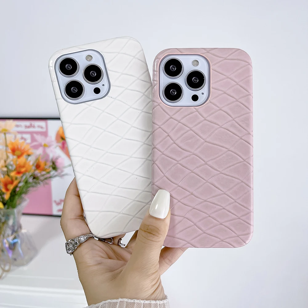 Fashion Diamond Check Pattern Phone Case For iphone 11 12 13 14 Pro Max 14 Plus X XS XR Max 7 8 Plus PC Cover Shockproof Case
Fashion Diamond Check Pattern Phone Case For iphone 11 12 13 14 Pro Max 14 Plus X XS XR Max 7 8 Plus PC Cover Shockproof Case