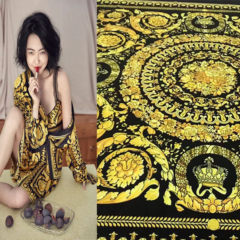 Fashion Baroque Pattern Tide Brand Show High-definition Digital Printing Clothing Surface Fabric Customization Dress Twill Warp 
Fashion Baroque Pattern Tide Brand Show High-definition Digital Printing Clothing Surface Fabric Customization Dress Twill Warp
