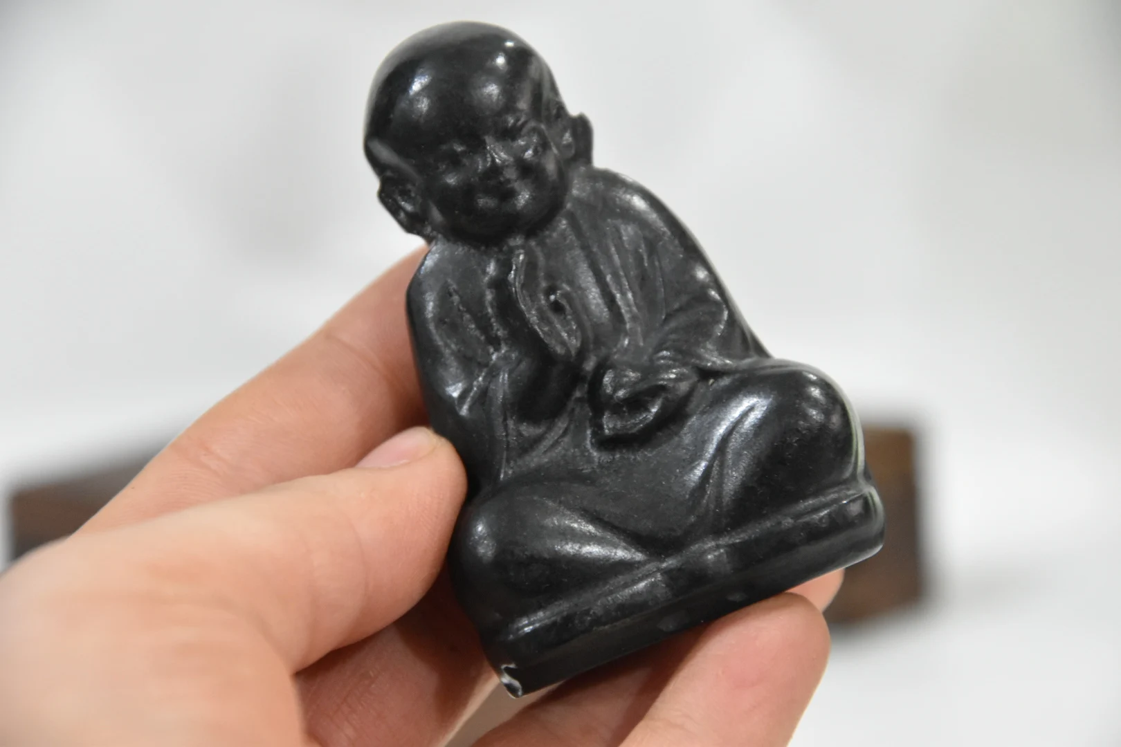 China Hongshan Culture Magnetic Black Iron Meteorite Sculpture Lucky“ Buddhist Monk”Necklace/Waist Tag Home Decoration
China Hongshan Culture Magnetic Black Iron Meteorite Sculpture Lucky“ Buddhist Monk”Necklace/Waist Tag Home Decoration