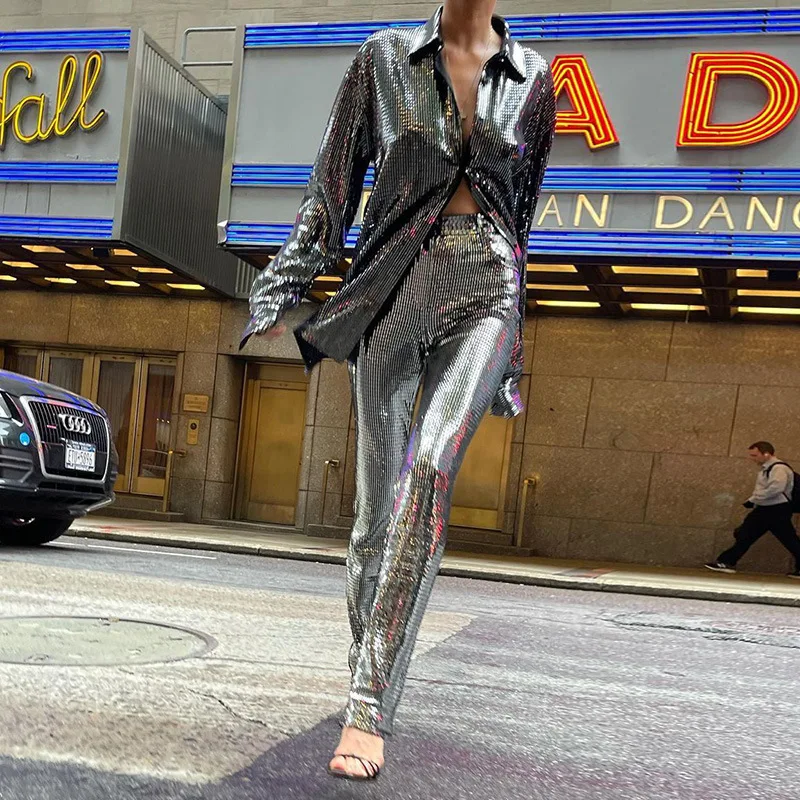 Hot Silver Sparkling Shirt Fashion Trend Autumn Women's Wear European and American Street Fashion Style Long Sleeve Top
Hot Silver Sparkling Shirt Fashion Trend Autumn Women's Wear European and American Street Fashion Style Long Sleeve Top