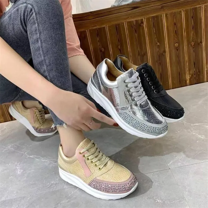Women's Sports Shoes on The New Leopard Print Women's Vulcanized Shoes Thick-soled Sports Women's Breathable Thickened Sneakers
Women's Sports Shoes on The New Leopard Print Women's Vulcanized Shoes Thick-soled Sports Women's Breathable Thickened Sneakers