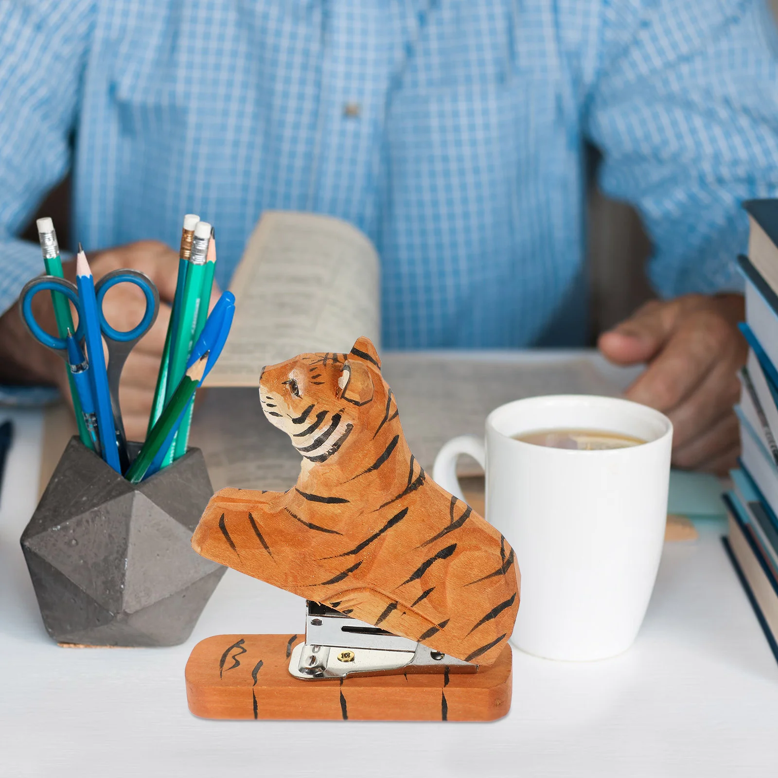 Craft Stapler Book Office Mini Tools Staplers Animal Decors Decore Wooden Fun Decorative
Craft Stapler Book Office Mini Tools Staplers Animal Decors Decore Wooden Fun Decorative