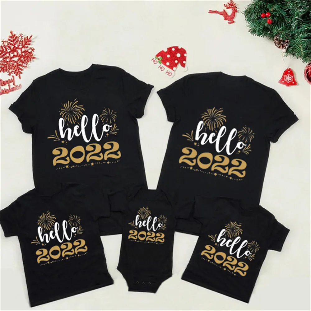 Hello 2022 Printed Family Matching Clothes Cotton Black White Family Look Father Mother Kid Tshirts Baby Bodysuit Family Outfits
Hello 2022 Printed Family Matching Clothes Cotton Black White Family Look Father Mother Kid Tshirts Baby Bodysuit Family Outfits