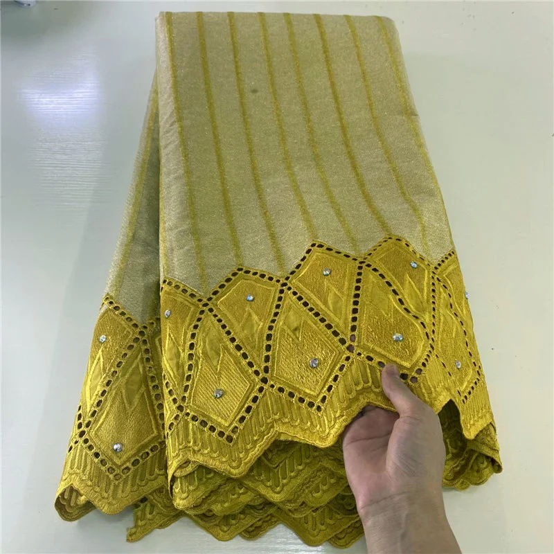 African Dry Polish Lace 2022 Fabrics High Quality Swiss Voile Lace In Switzerland Men Swiss Cotton Lace Fabric 5+2 Yards HL1.7kg
African Dry Polish Lace 2022 Fabrics High Quality Swiss Voile Lace In Switzerland Men Swiss Cotton Lace Fabric 5+2 Yards HL1.7kg